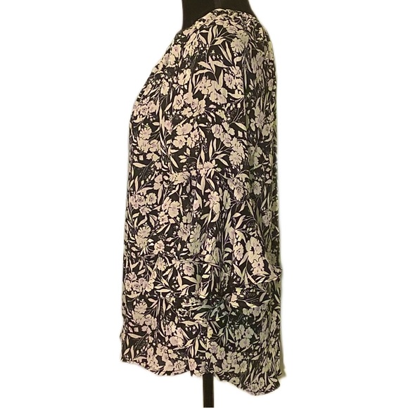 💐CHAPS FLORAL CHIFFON FLUTTER-SLEEVE TUNIC💐 - Picture 3 of 4